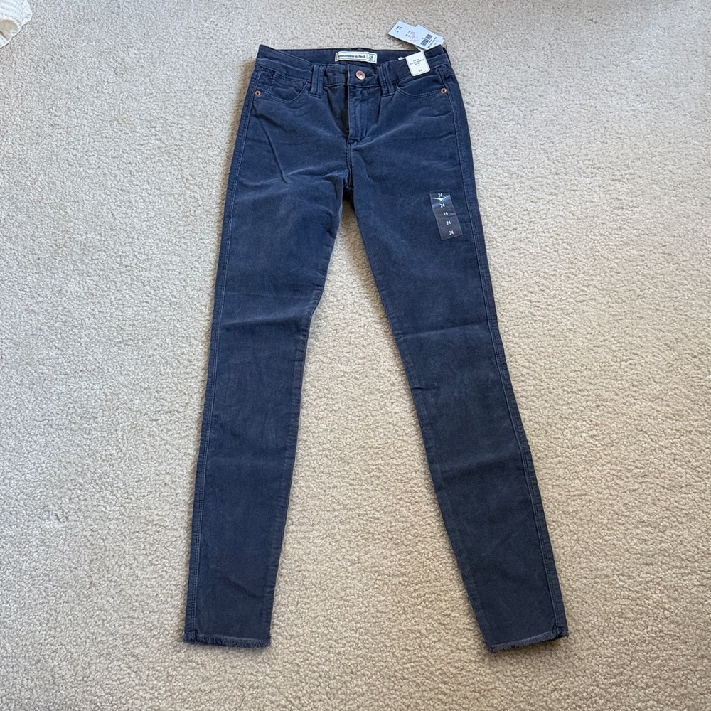 NWT A&F corduroy skinny mid rise pants